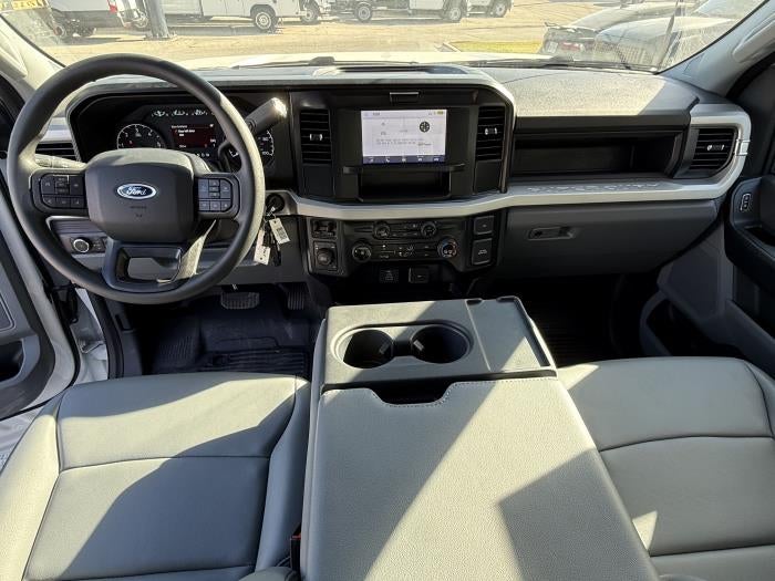 2025 Ford F-550 XL