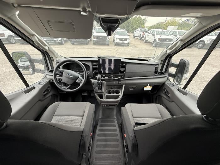 2025 Ford Transit-350 XL