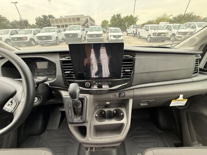 2025 Ford Transit-350 XL