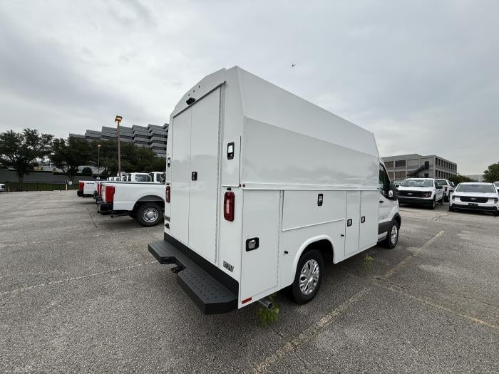 2025 Ford Transit-350 XL