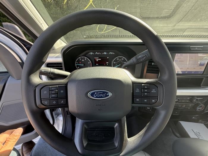 2025 Ford F-550 XL
