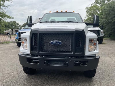 2026 Ford F-750 Standard