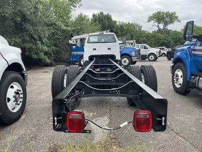 2026 Ford F-750 Standard
