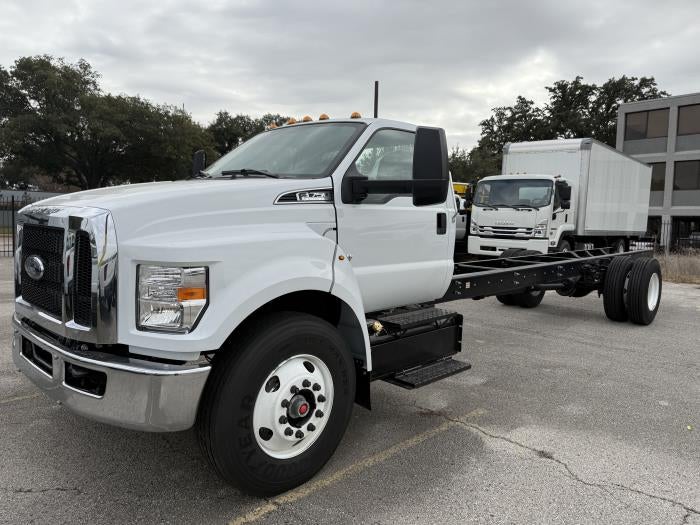 2027 Ford F-750 Preferred