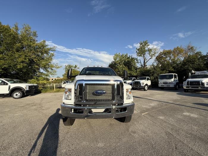 2026 Ford F-750 Standard