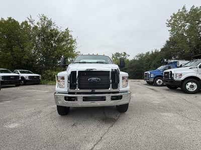 2027 Ford F-750 Preferred
