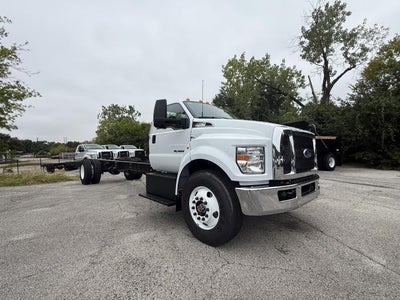2027 Ford F-750 Preferred