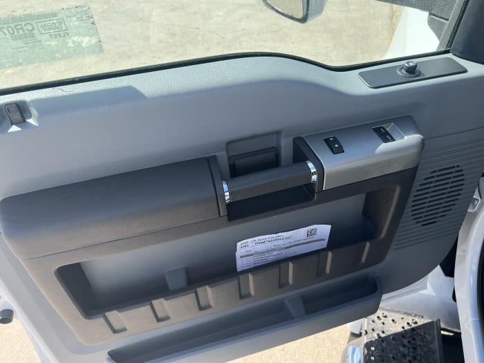 2023 Ford F-750 Standard