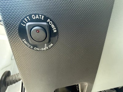 2023 Ford F-750 Standard