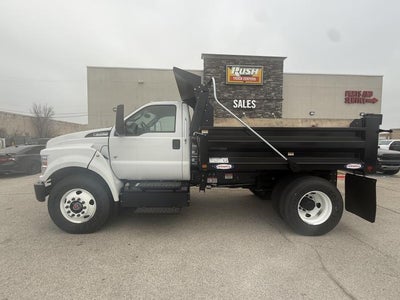 2025 Ford F-750 Standard