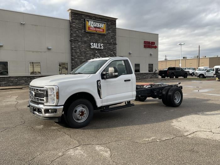 2025 Ford F-350 XL