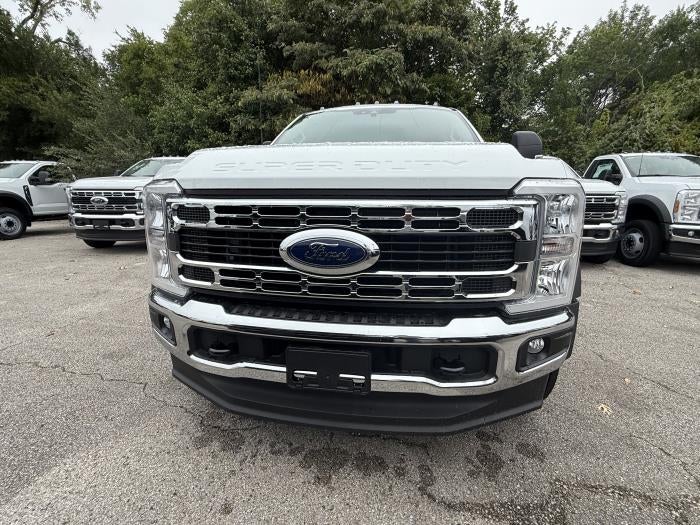 2025 Ford F-550 XL