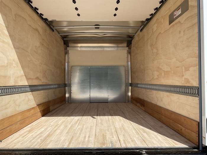 2026 Ford E-350 Standard