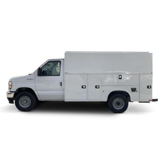 2025 Ford E-350 Standard