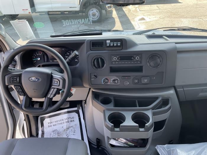 2026 Ford E-350 Standard
