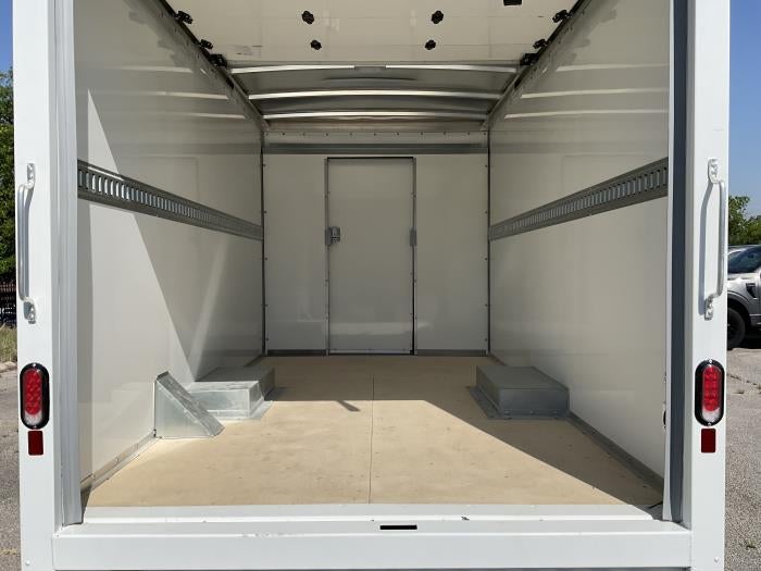 2025 Ford E-350 Standard