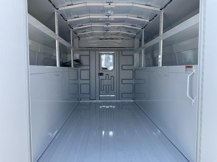 2026 Ford E-350 Standard