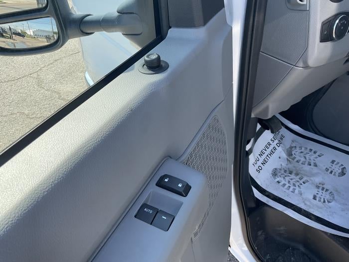 2026 Ford E-350 Standard