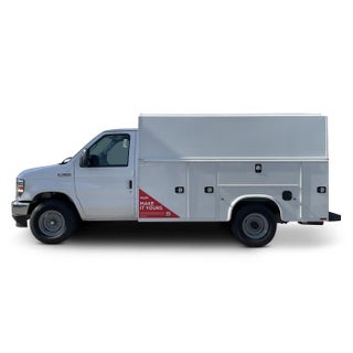 2026 Ford E-350 Standard