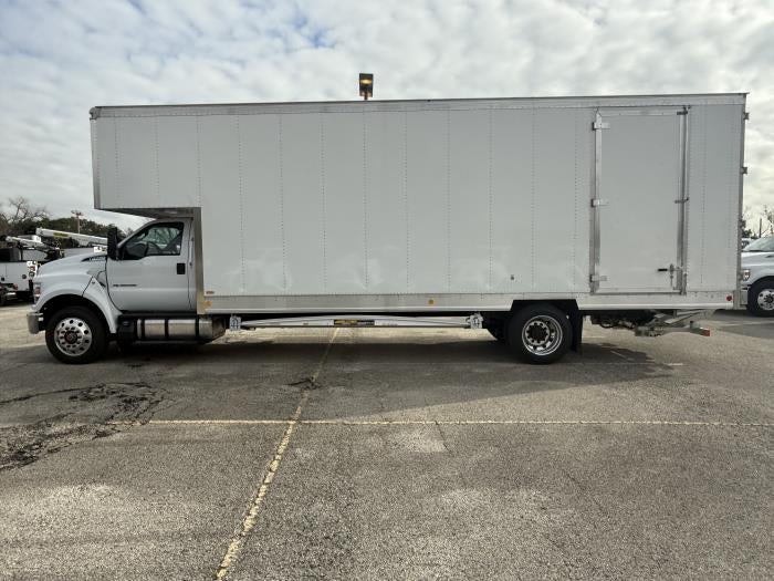 2026 Ford F-750 Standard