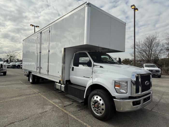 2026 Ford F-750 Standard