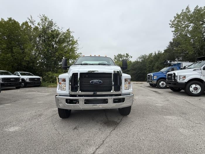 2027 Ford F-750 Preferred