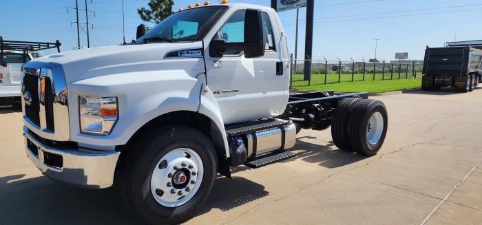 2026 Ford F-750 Standard