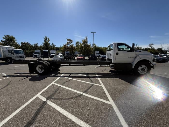 2026 Ford F-750 Standard