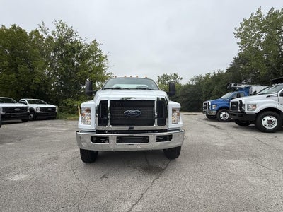 2026 Ford F-750 Standard