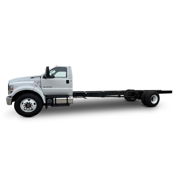 2026 Ford F-750 Standard