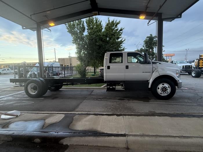 2026 Ford F-750 Standard
