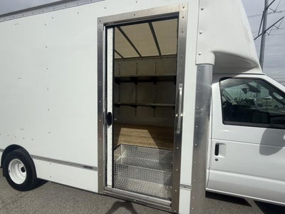 2026 Ford E-450 Standard