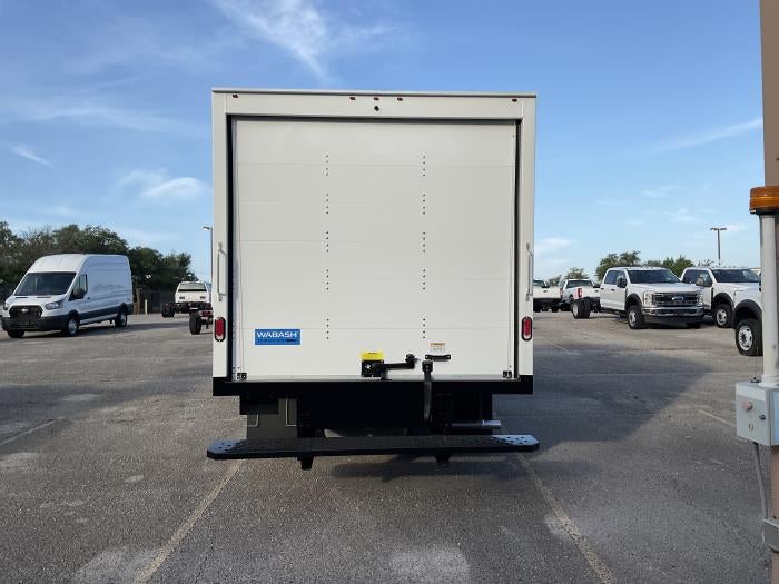 2025 Ford E-450 Standard