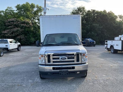2025 Ford E-450 Standard