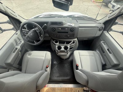 2026 Ford E-450 Standard