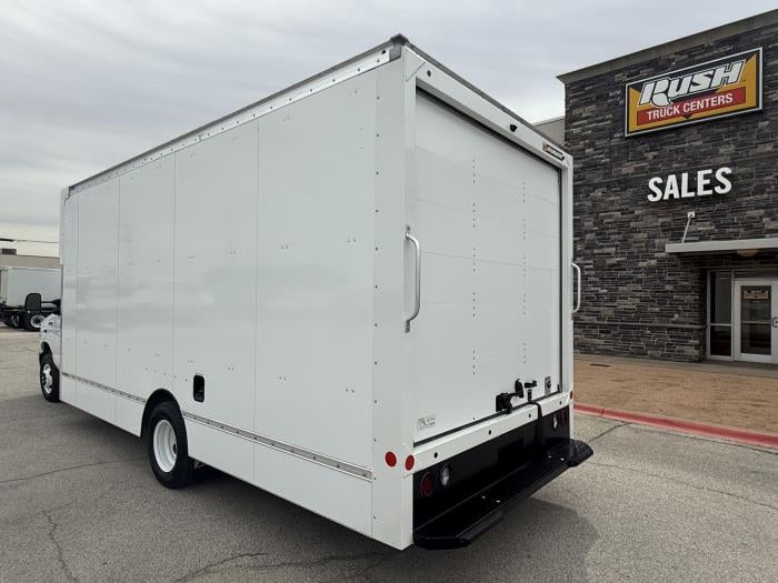2026 Ford E-450 Standard