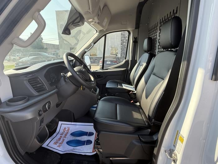 2024 Ford Transit-250 XL