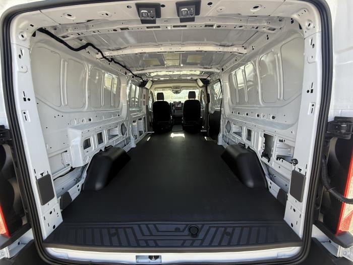 2025 Ford Transit-250 XL