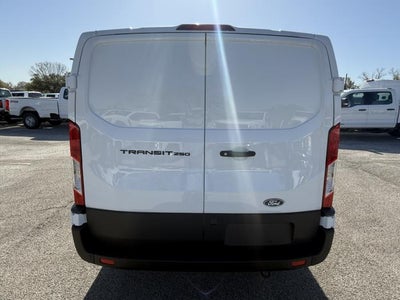 2025 Ford Transit-250 XL