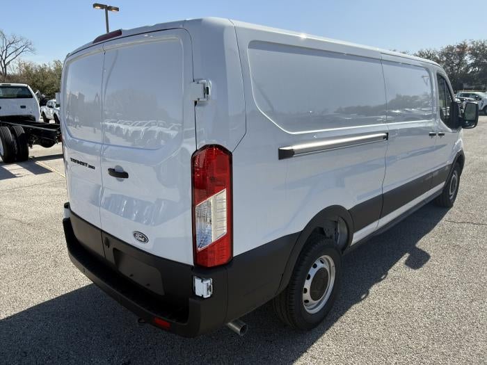 2025 Ford Transit-250 XL