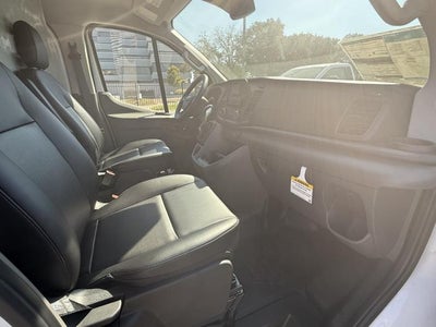 2025 Ford Transit-150 XL