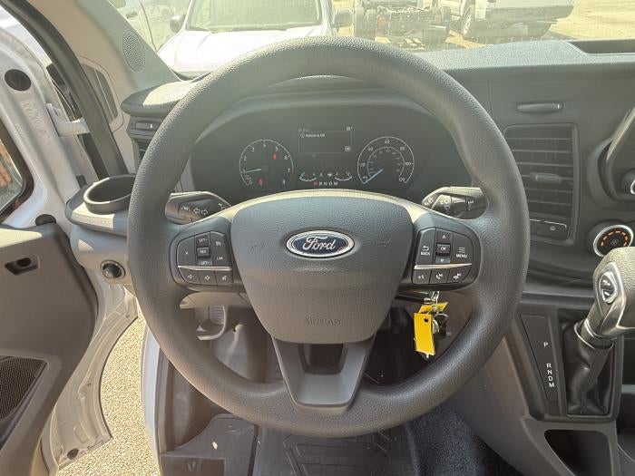2025 Ford Transit-150 XL