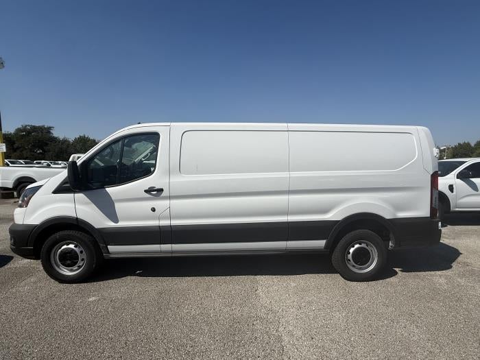 2025 Ford Transit-150 XL