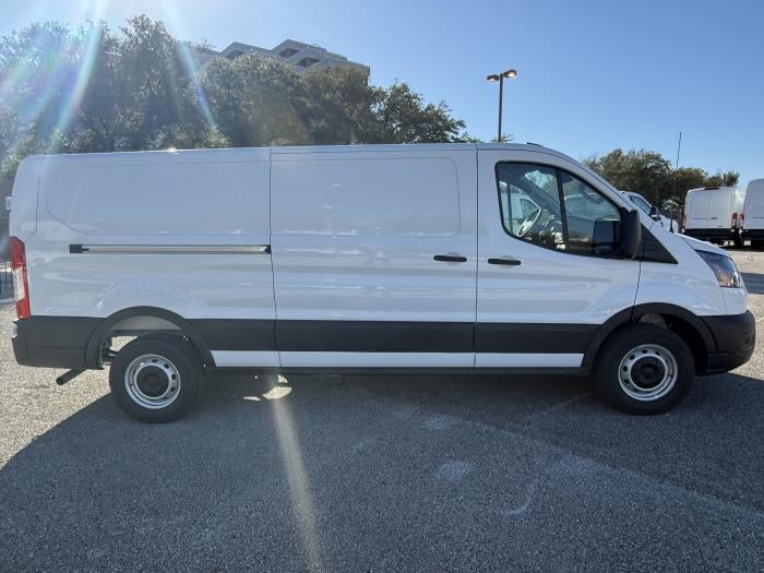 2026 Ford Transit-150 XL