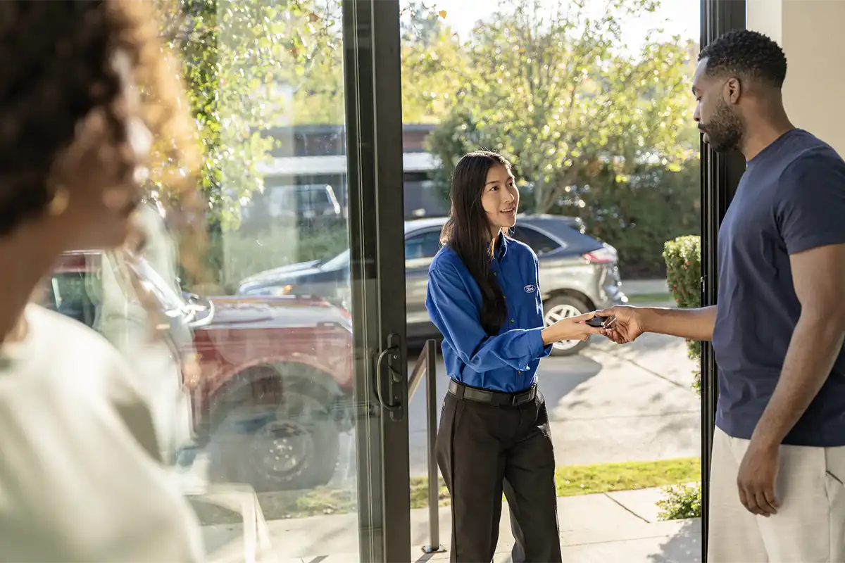 Rush Truck Centers - Dallas Light- and Medium-Duty in Dallas TX